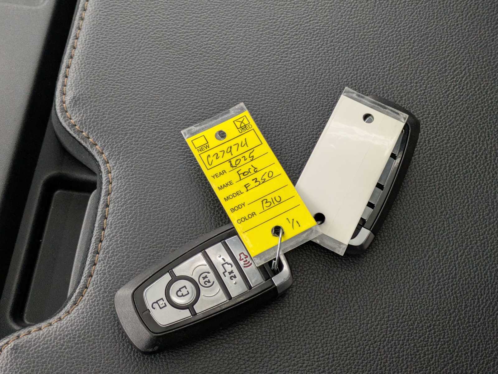 Thumbnail: 2025 Ford F-350 - 35