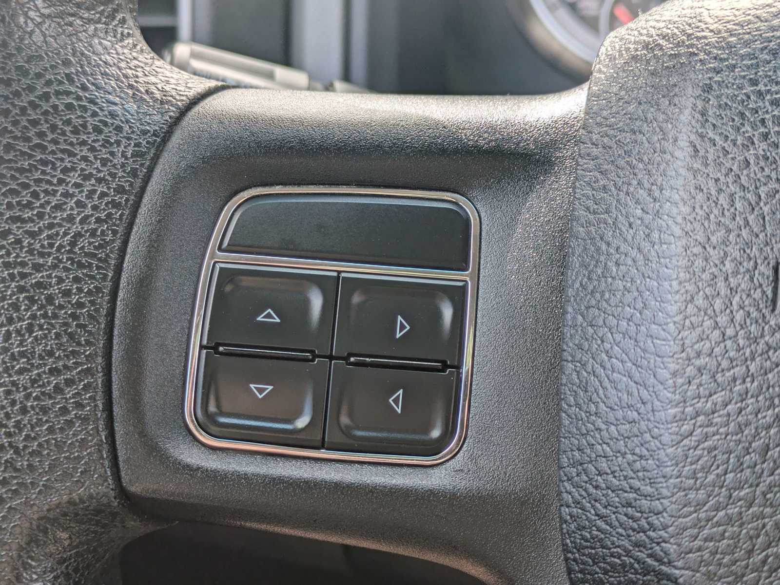 2014 RAM 1500 Tradesman 24