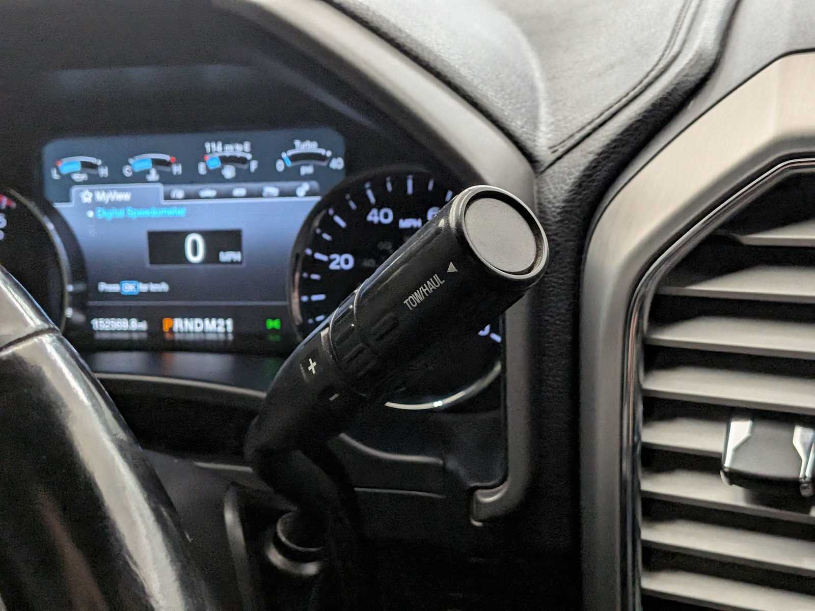 Thumbnail: 2017 Ford F-350 - 31