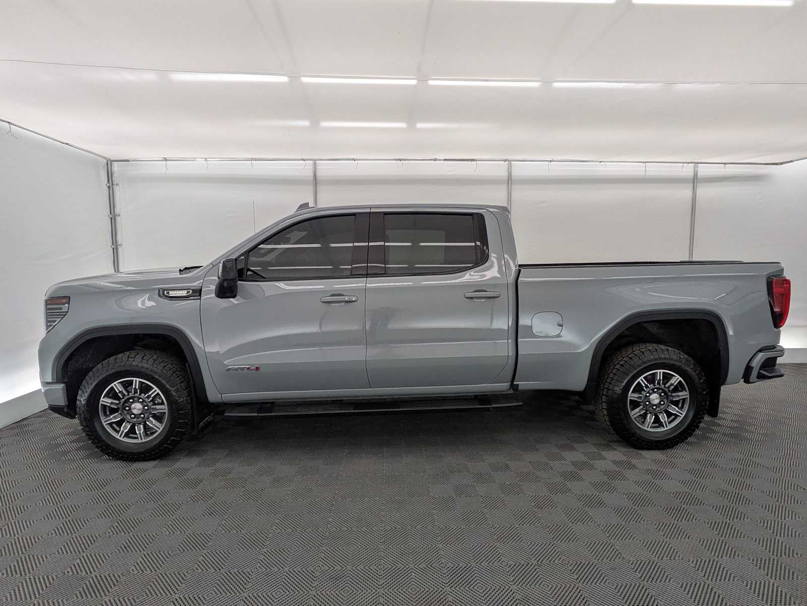 Thumbnail: 2024 GMC Sierra 1500 - 3