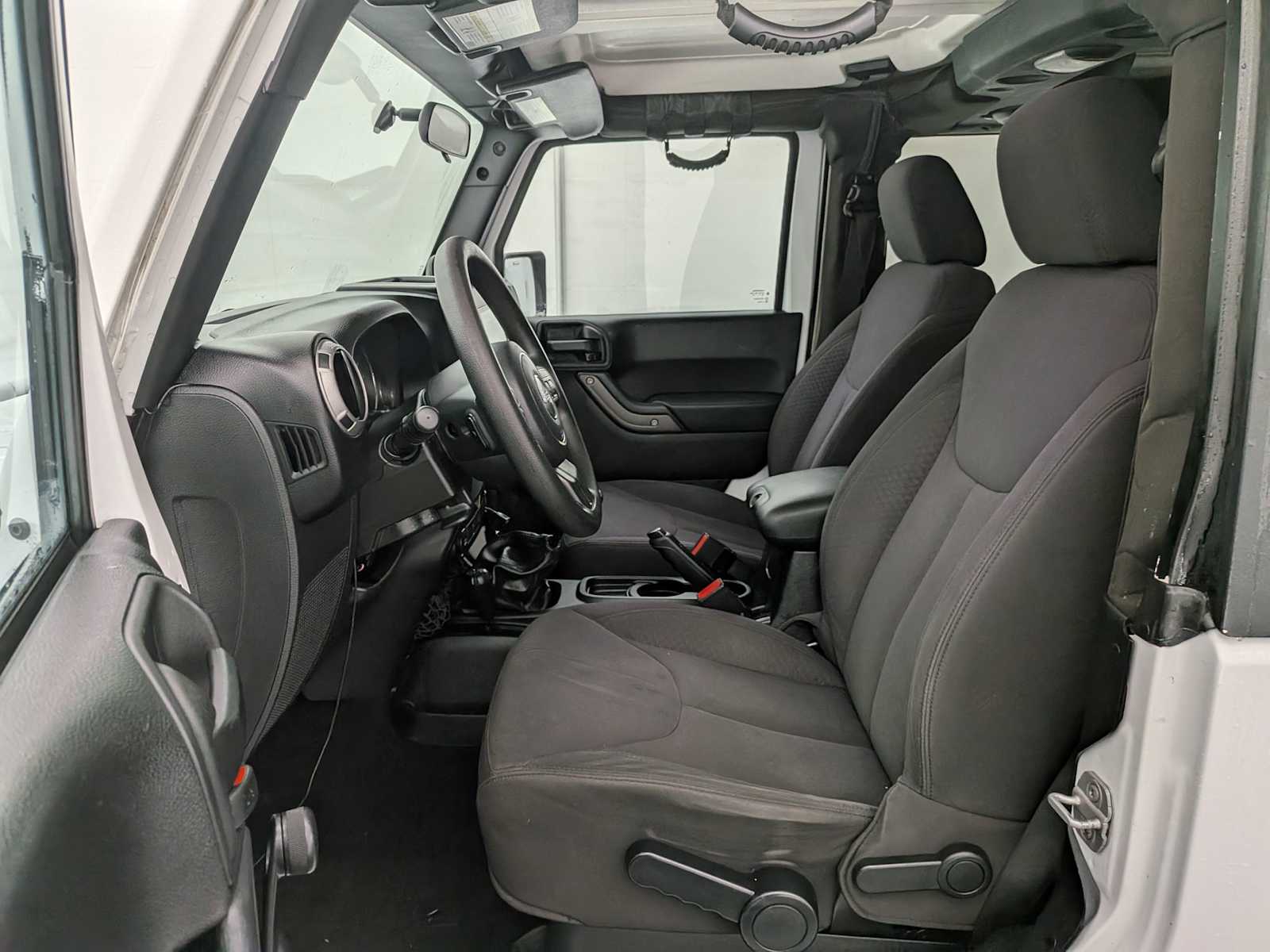 Thumbnail: 2013 Jeep Wrangler - 15