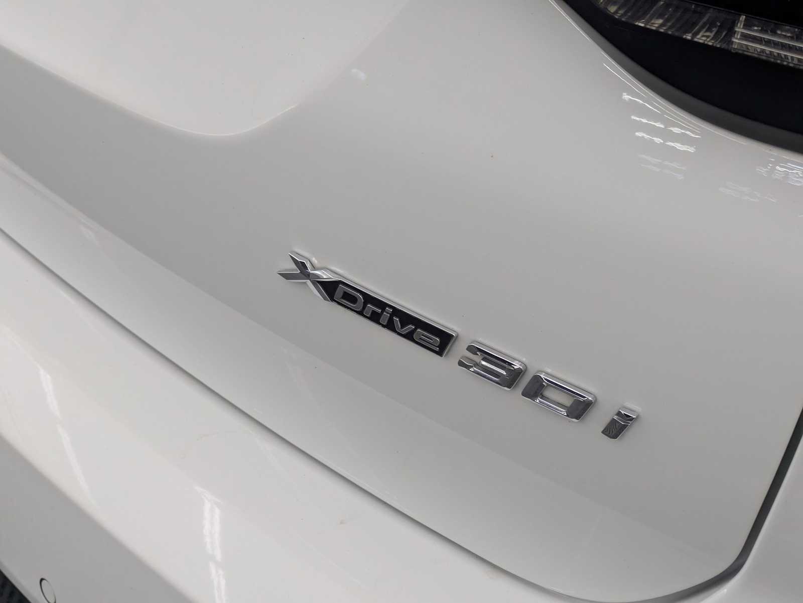 Thumbnail: 2022 BMW X3 - 11