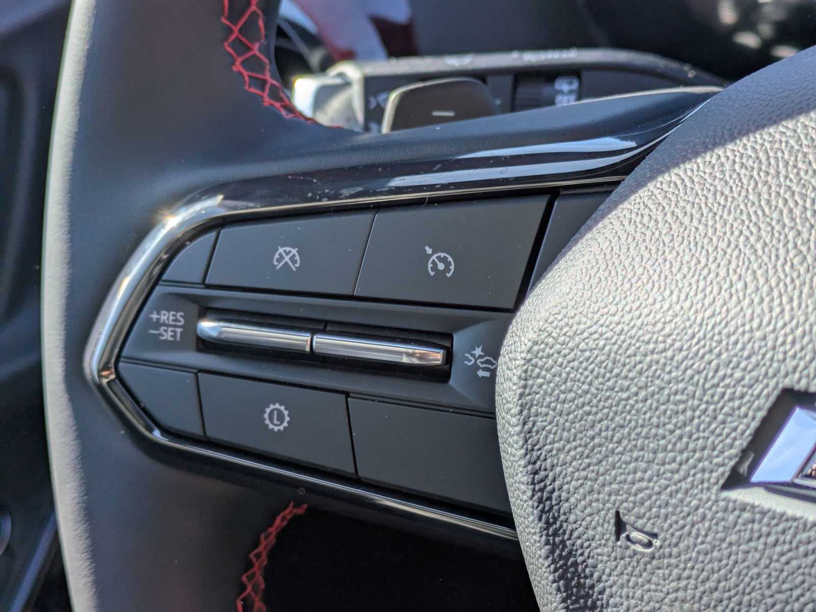 Thumbnail: 2026 Chevrolet Equinox - 24