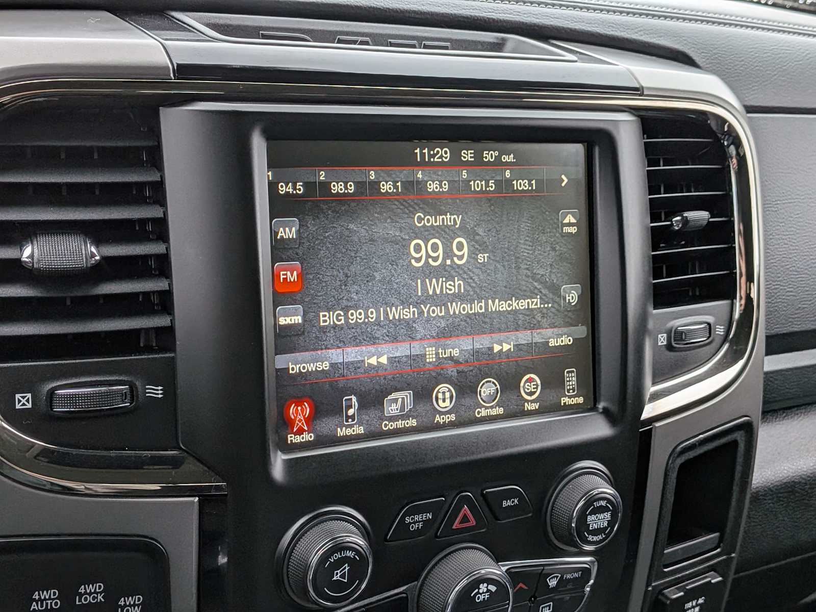 Thumbnail: 2013 RAM 1500 - 31