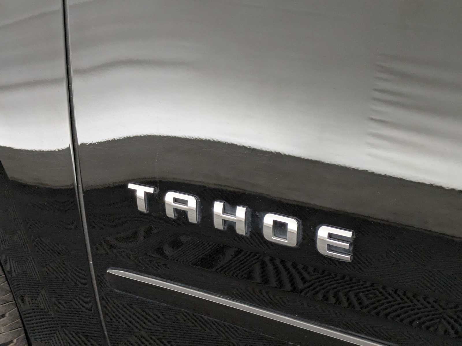 2016 Chevrolet Tahoe LTZ 11