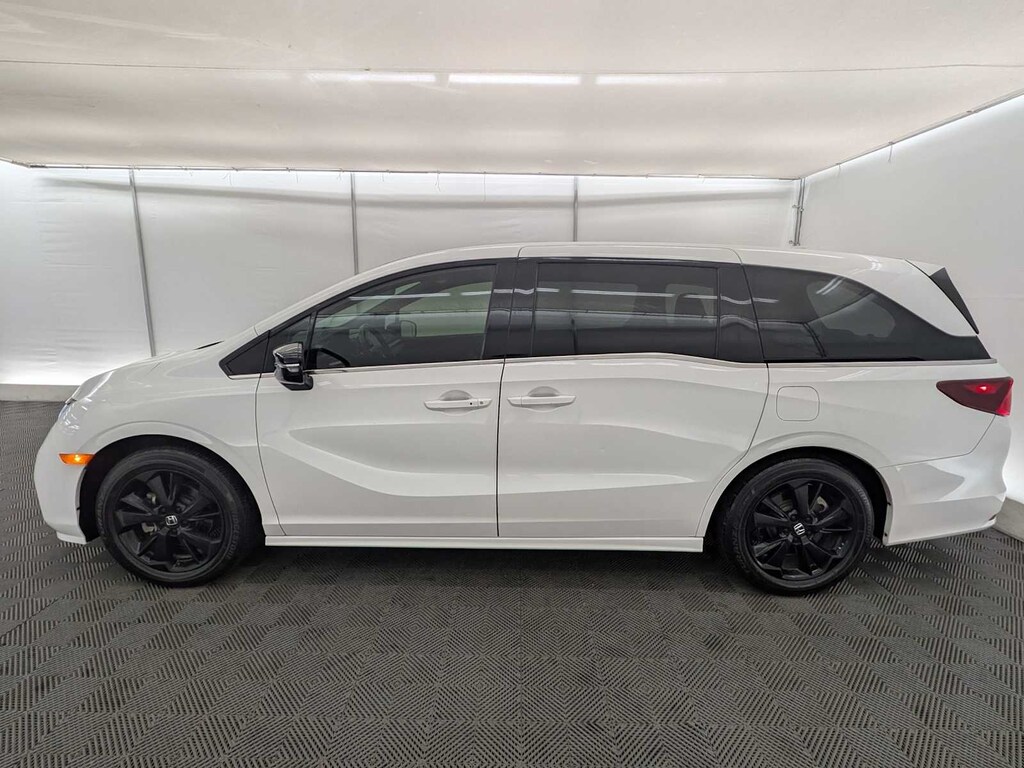 Used 2023 Honda Odyssey Sport Van