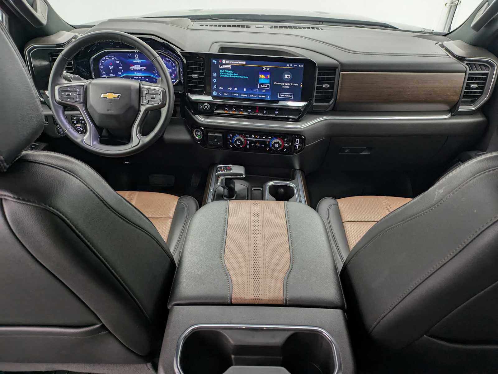 Thumbnail: 2024 Chevrolet Silverado 1500 - 18