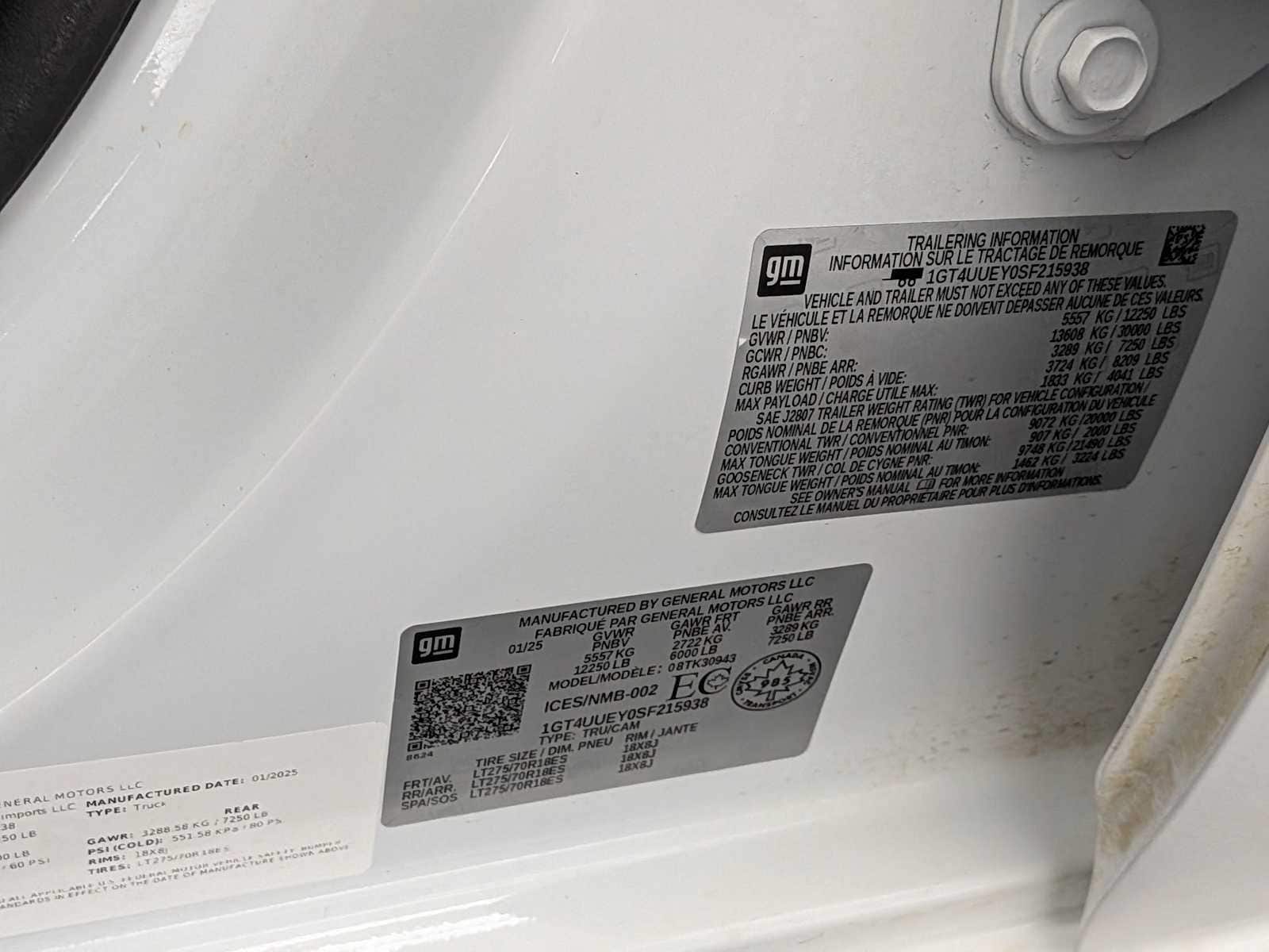 Thumbnail: 2025 GMC Sierra 3500 - 36