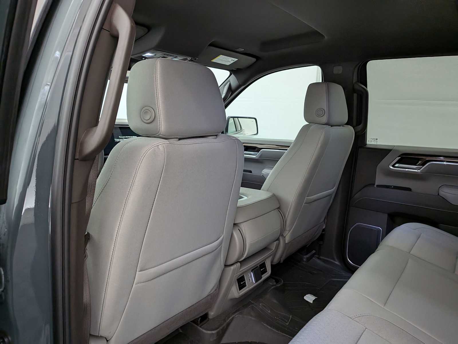 Thumbnail: 2026 Chevrolet Silverado 1500 - 22