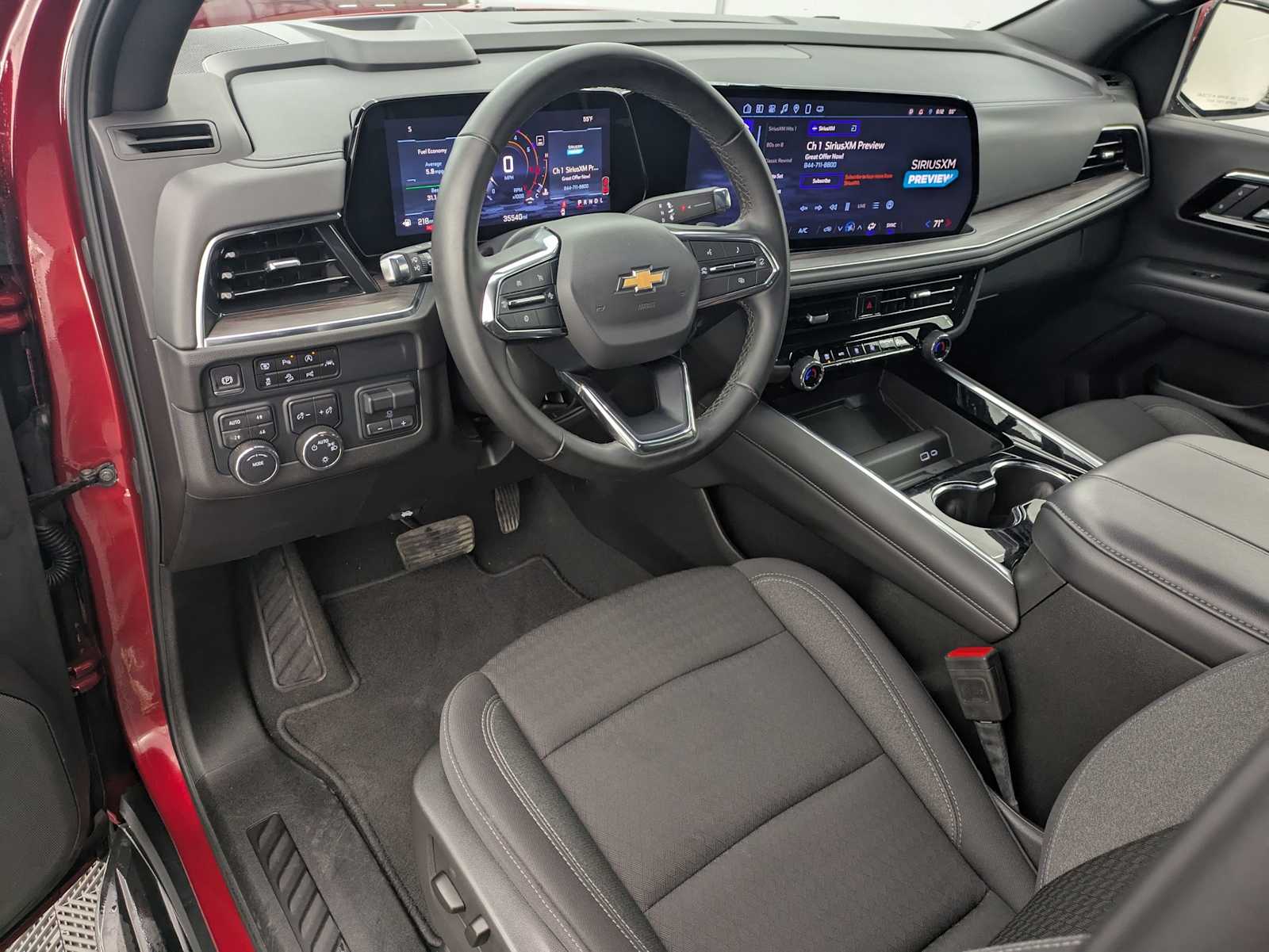 Thumbnail: 2025 Chevrolet Suburban - 2