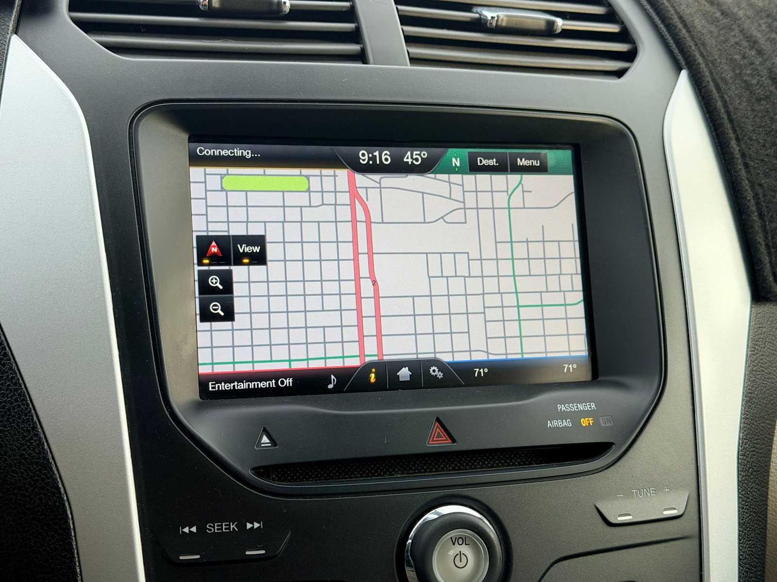 Thumbnail: 2012 Ford Explorer - 28