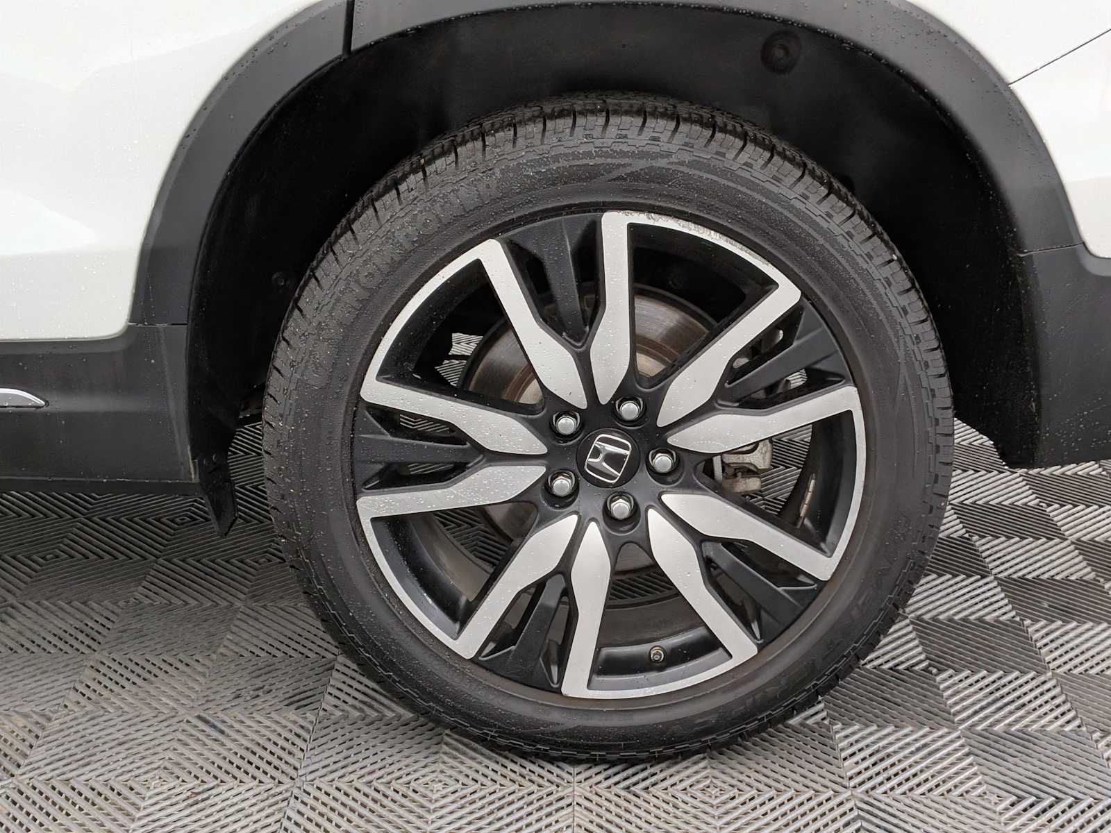 Thumbnail: 2021 Honda Pilot - 14