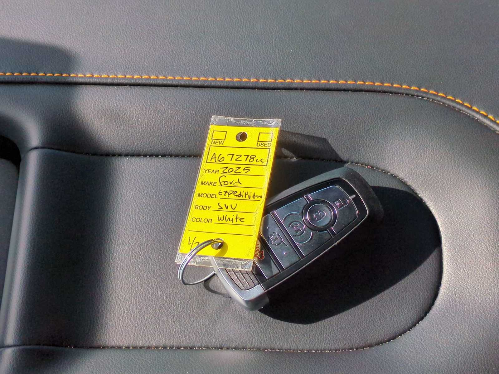 Thumbnail: 2025 Ford Expedition - 33