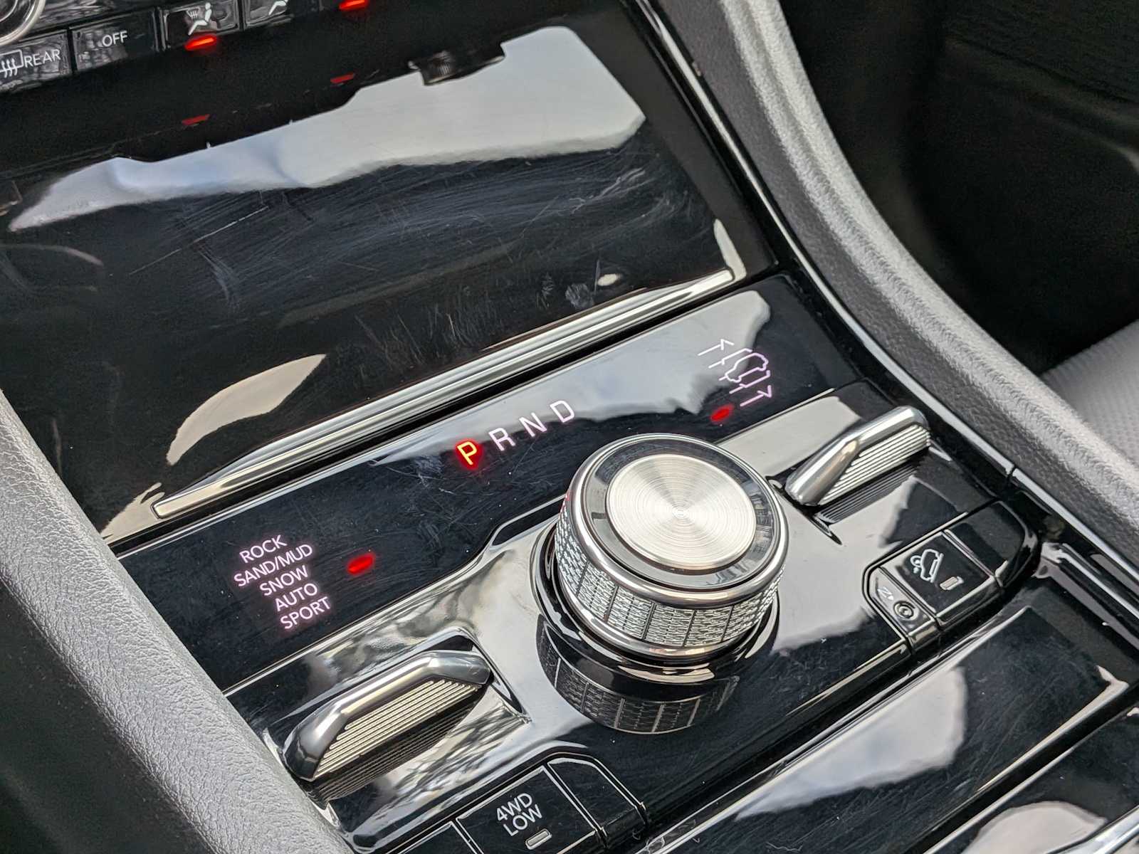 Thumbnail: 2023 Jeep Grand Cherokee - 34