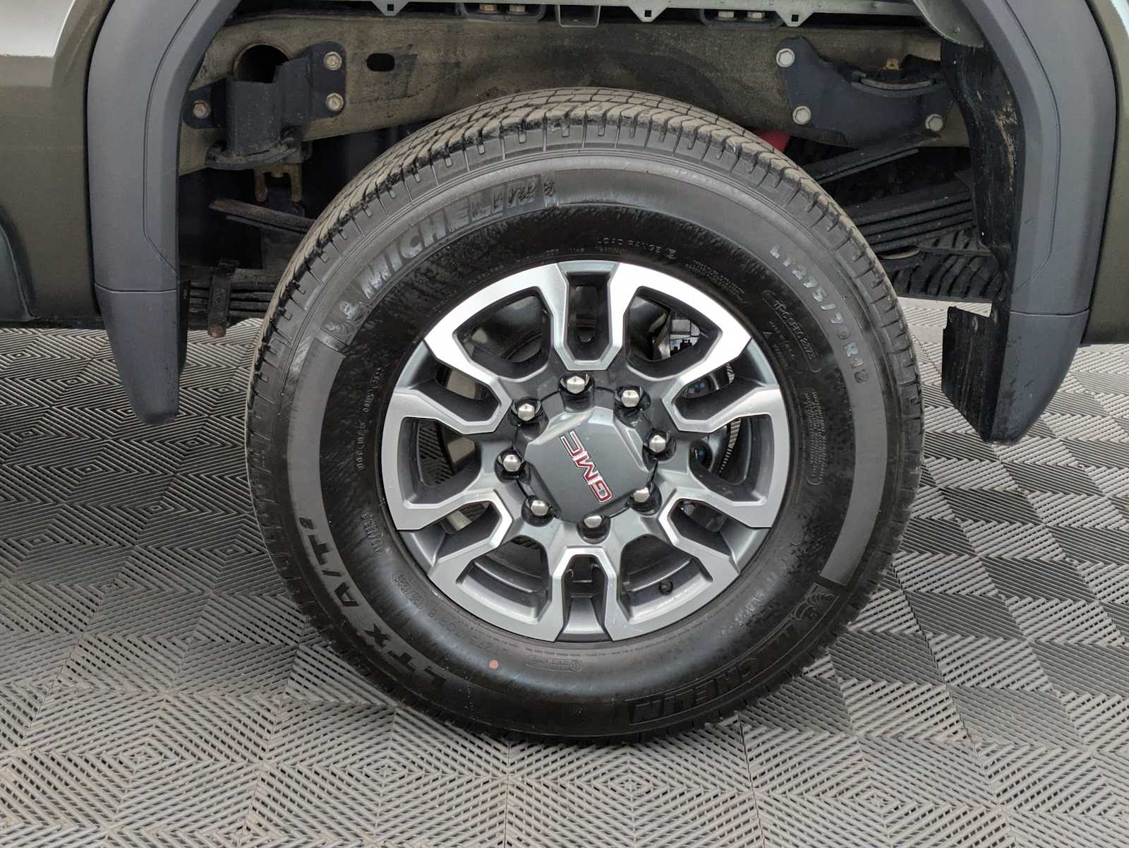 Thumbnail: 2022 GMC Sierra 3500 - 13