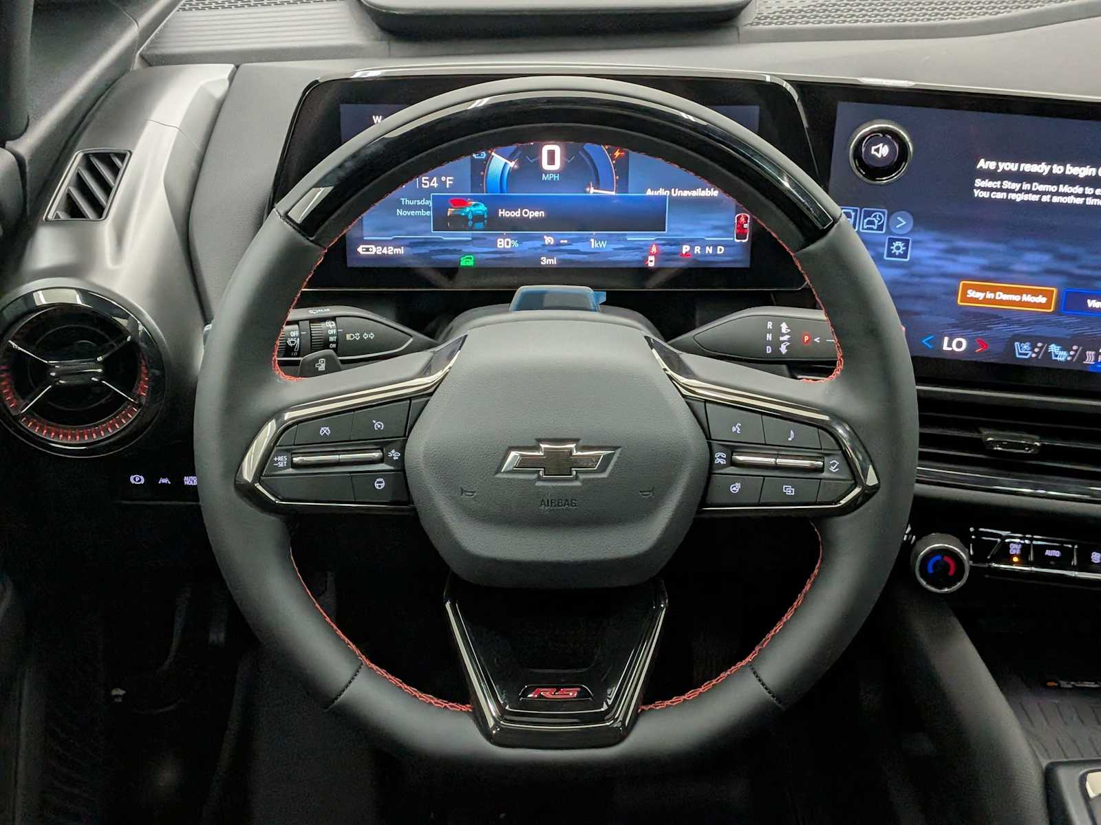 Thumbnail: 2026 Chevrolet Equinox - 24