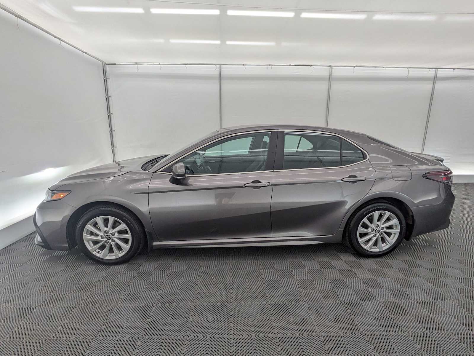 Thumbnail: 2024 Toyota Camry - 3