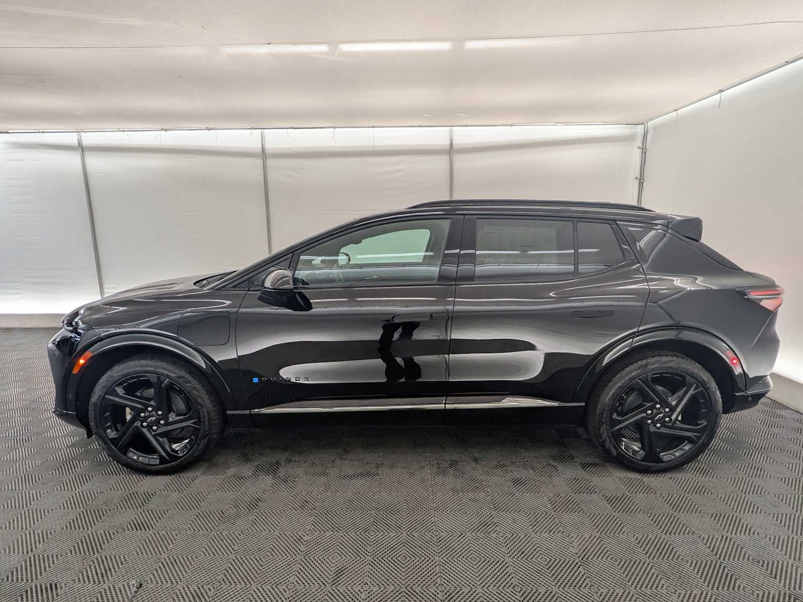 Thumbnail: 2026 Chevrolet Equinox - 3