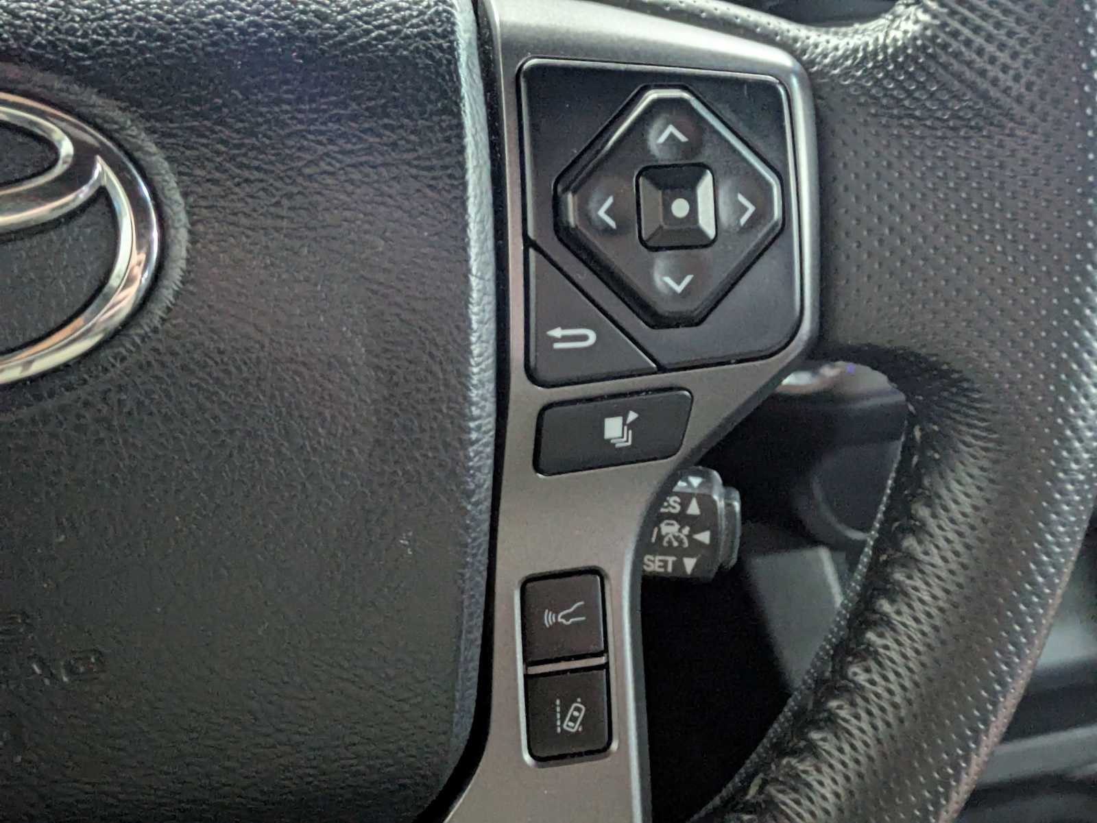 2019 Toyota Tacoma TRD Sport 26