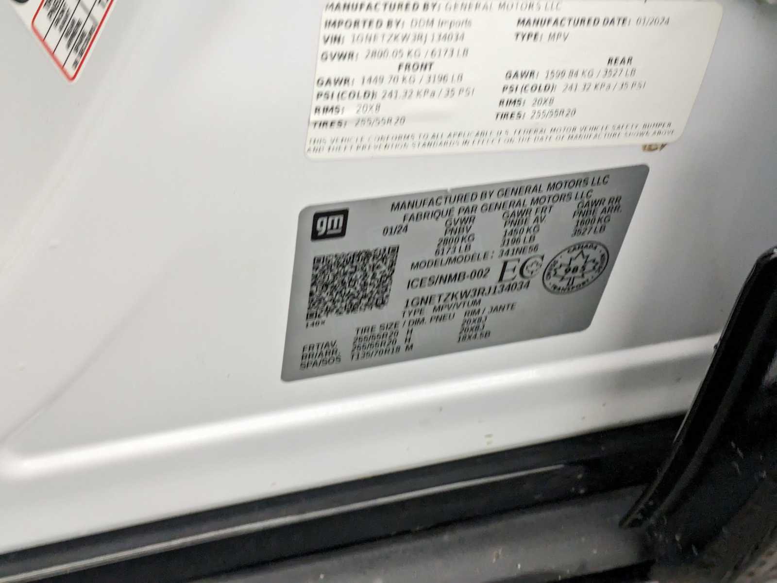 Thumbnail: 2024 Chevrolet Traverse - 38