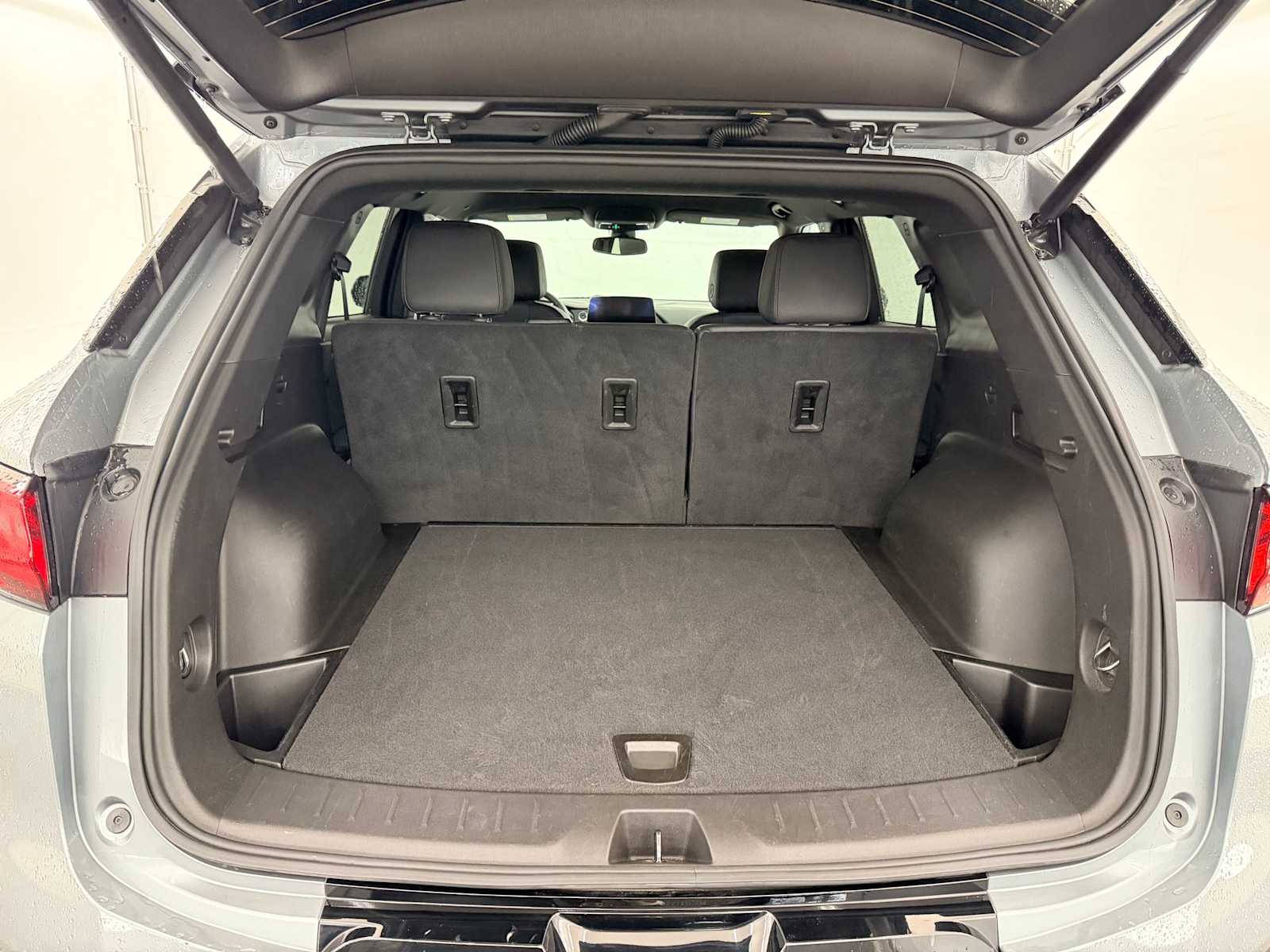 Thumbnail: 2025 Chevrolet Blazer - 34