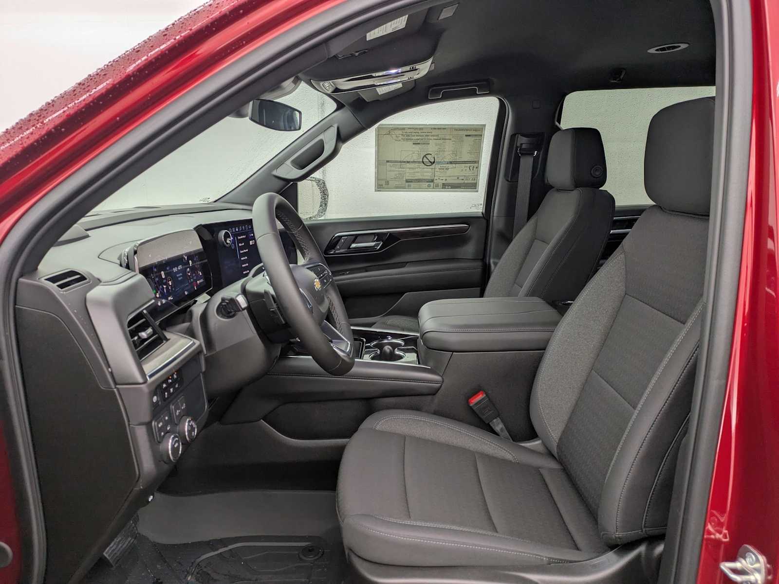 Thumbnail: 2025 Chevrolet Tahoe - 15