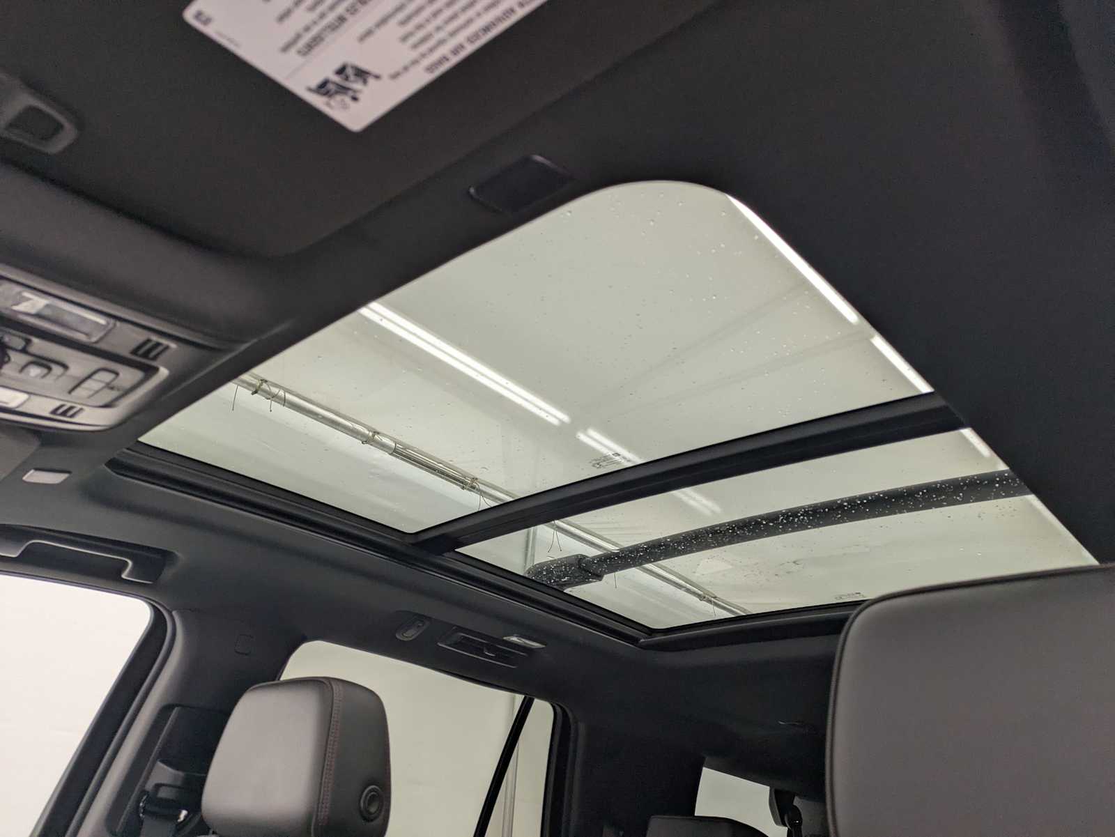 Thumbnail: 2022 Chevrolet Tahoe - 20