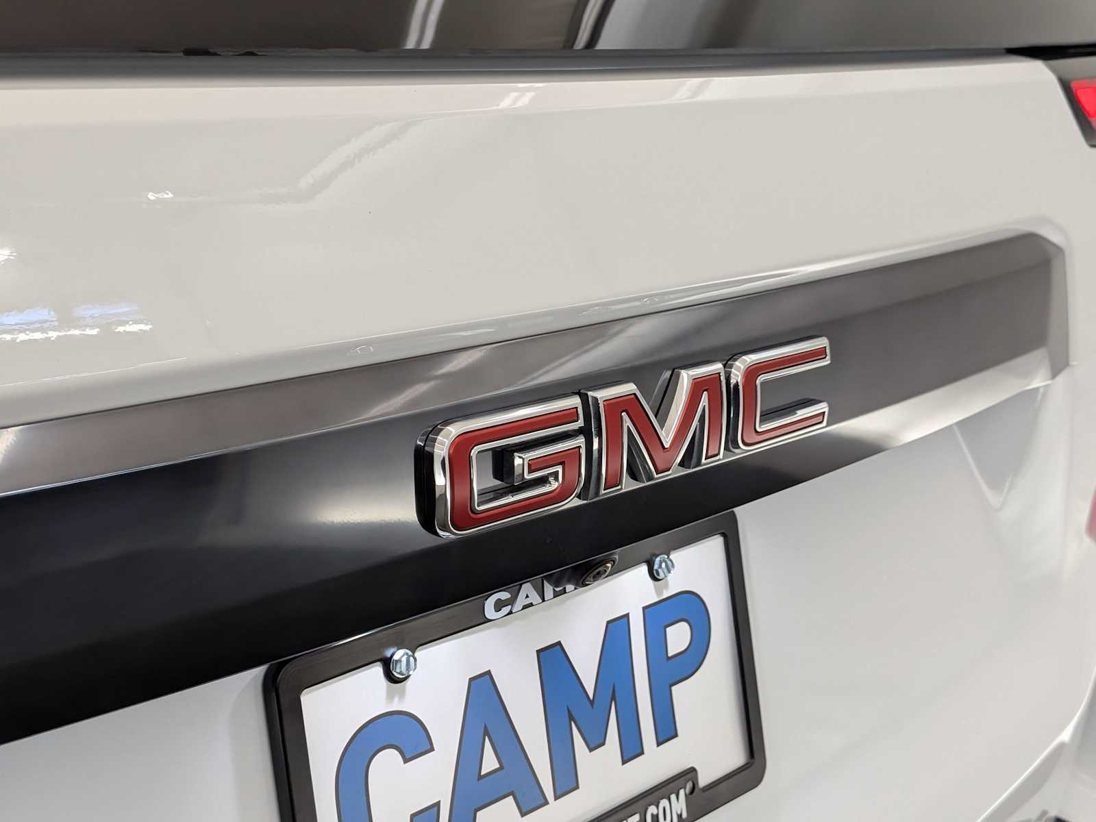 Thumbnail: 2023 GMC Yukon - 13