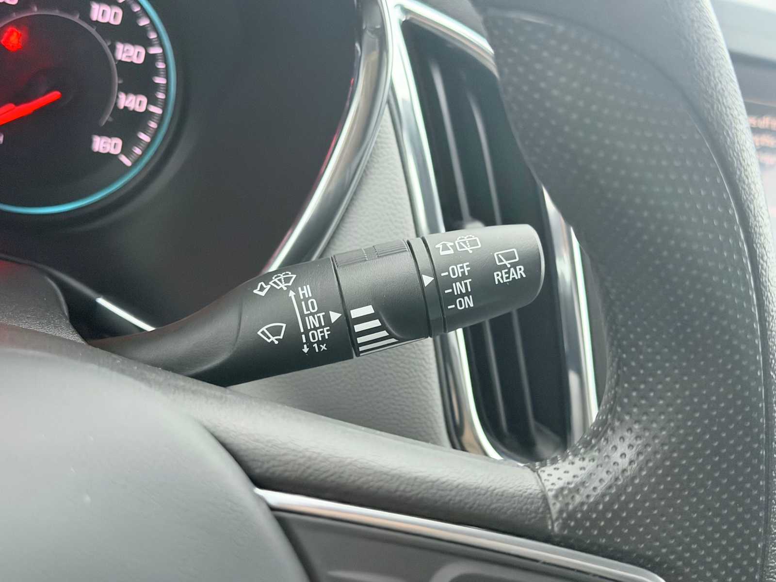 Thumbnail: 2023 Chevrolet Equinox - 27