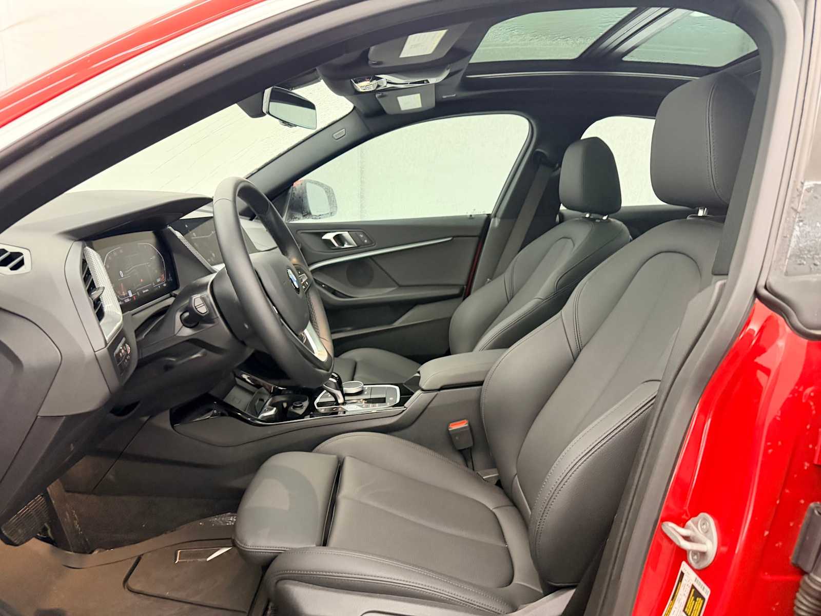 Thumbnail: 2024 BMW 2 Series - 17