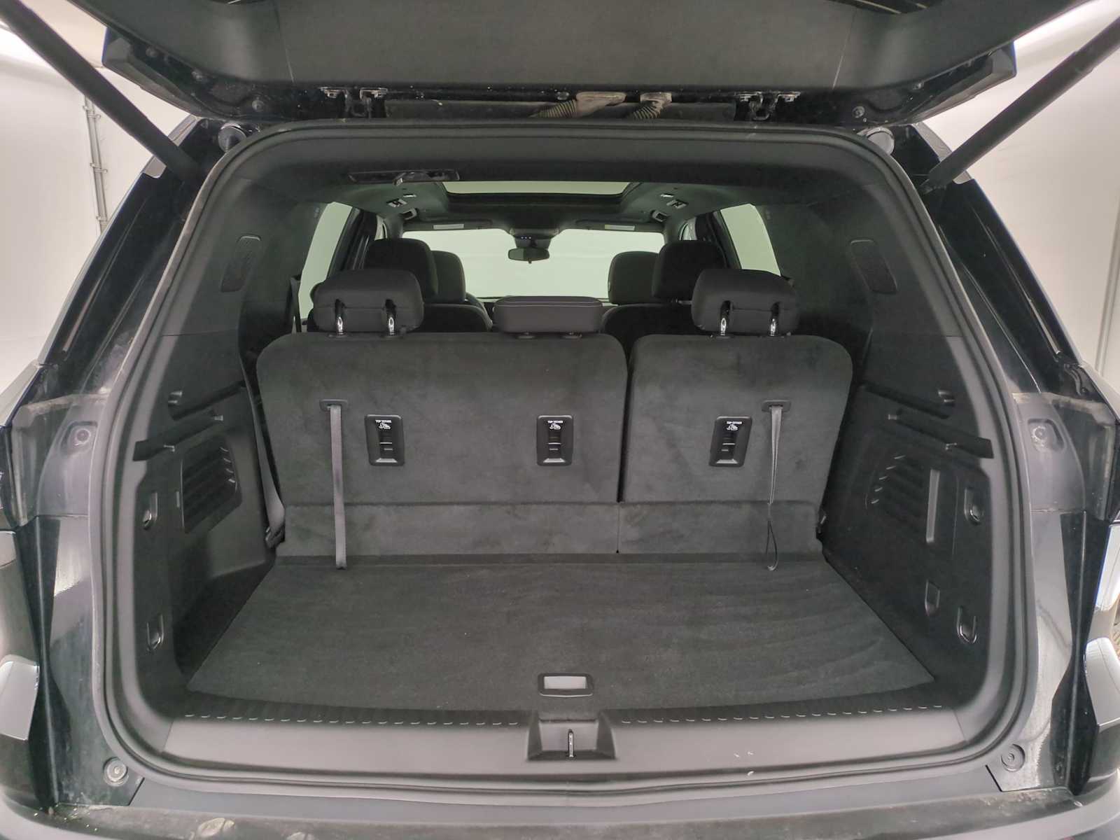 Thumbnail: 2026 Chevrolet Traverse - 31