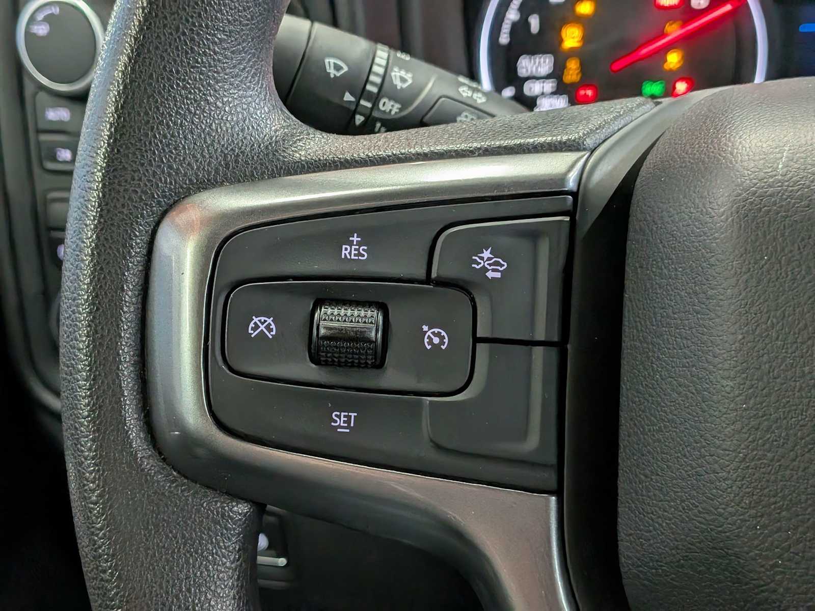Thumbnail: 2022 Chevrolet Silverado 1500 - 26