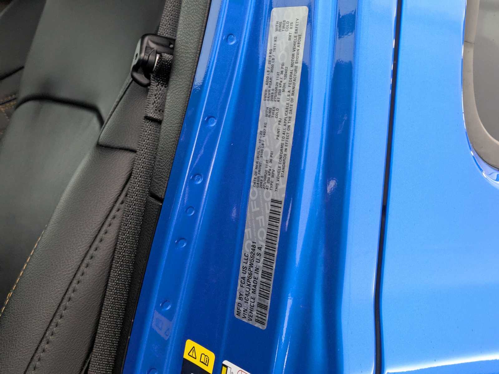 Thumbnail: 2023 Jeep Wrangler - 37