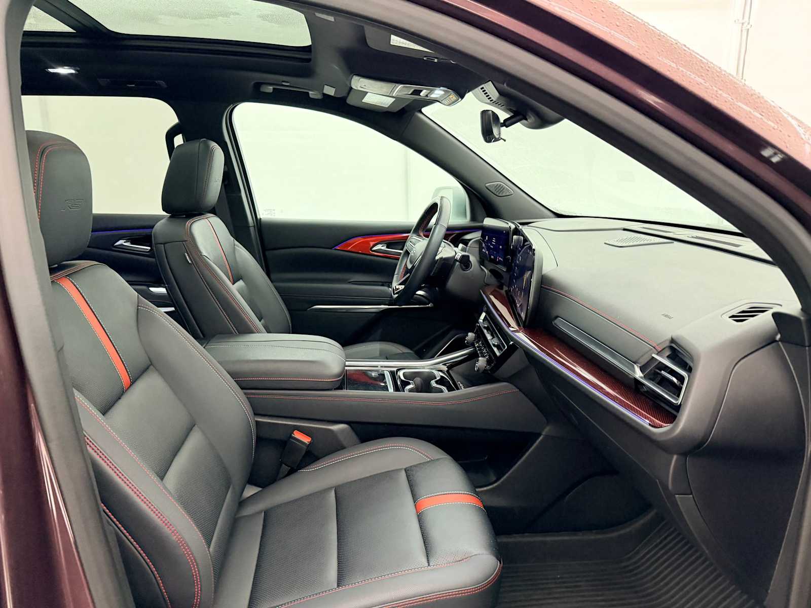 Thumbnail: 2024 Chevrolet Traverse - 23