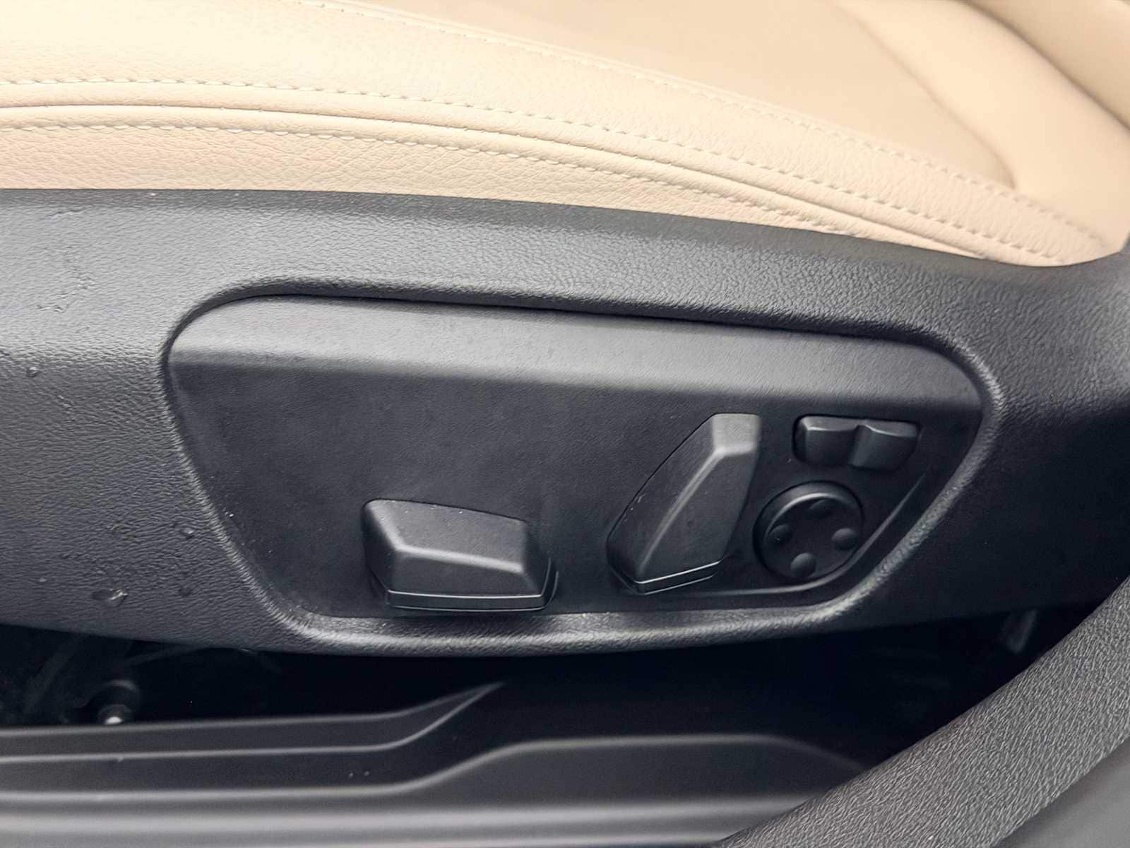 Thumbnail: 2024 BMW 2 Series - 18