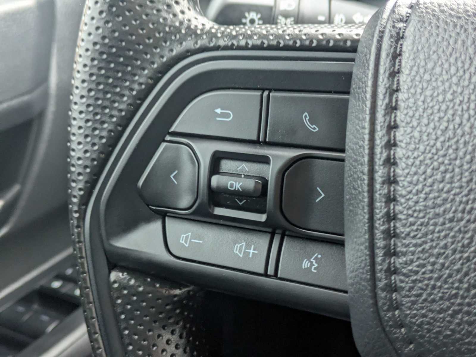 Thumbnail: 2024 Toyota Tacoma - 24