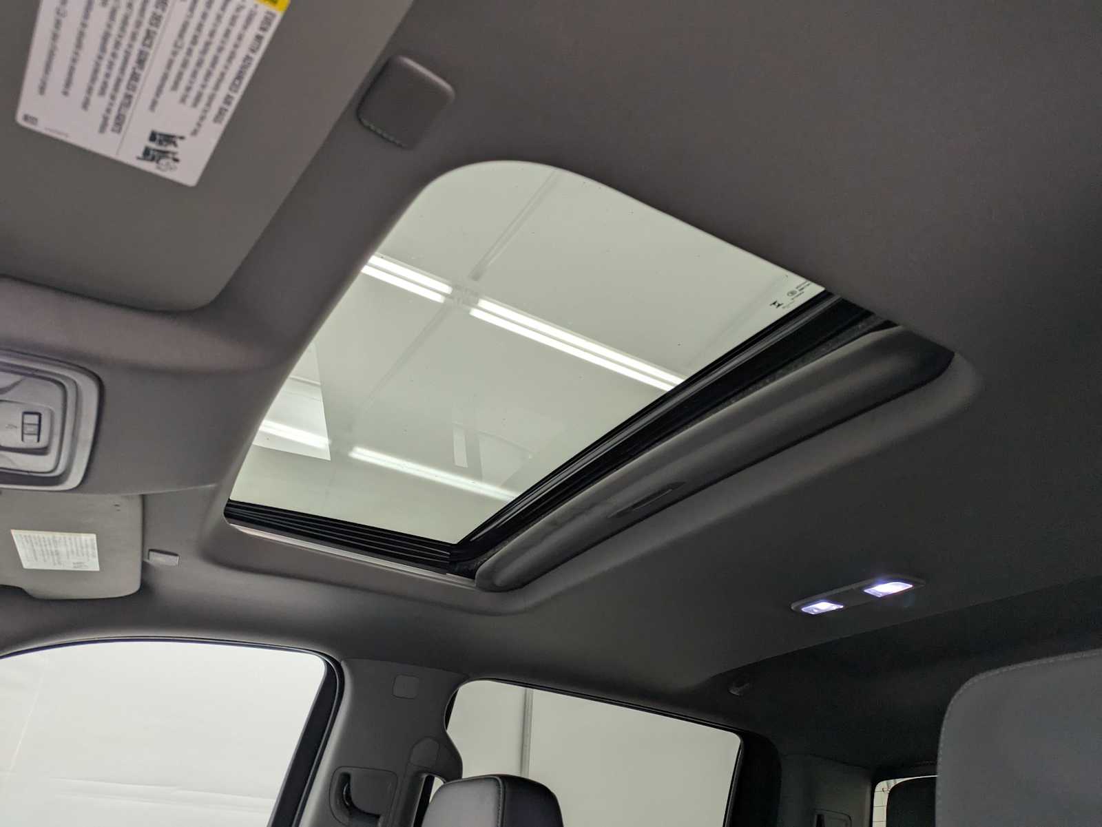 Thumbnail: 2020 Chevrolet Silverado 1500 - 20