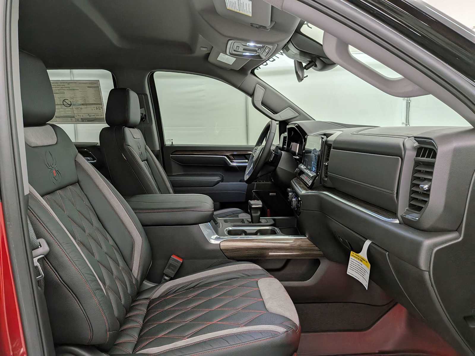 Thumbnail: 2025 Chevrolet Silverado 1500 - 24