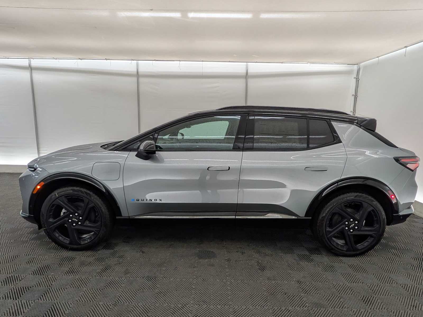 Thumbnail: 2026 Chevrolet Equinox - 3