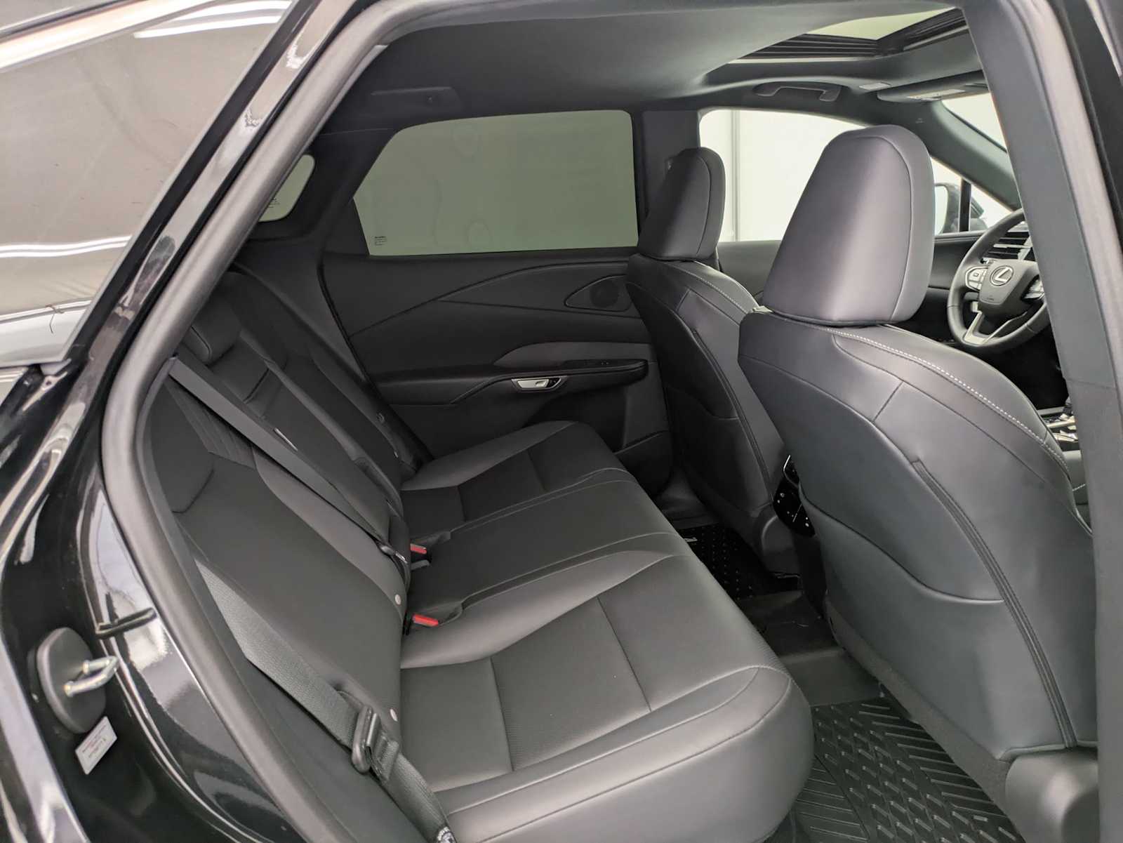 2024 Lexus RX  21