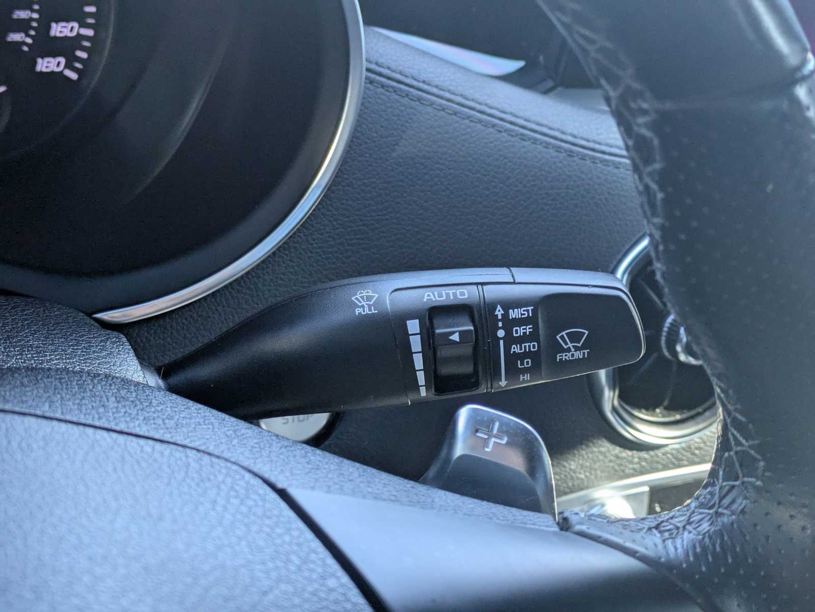 Thumbnail: 2022 Kia Stinger - 25