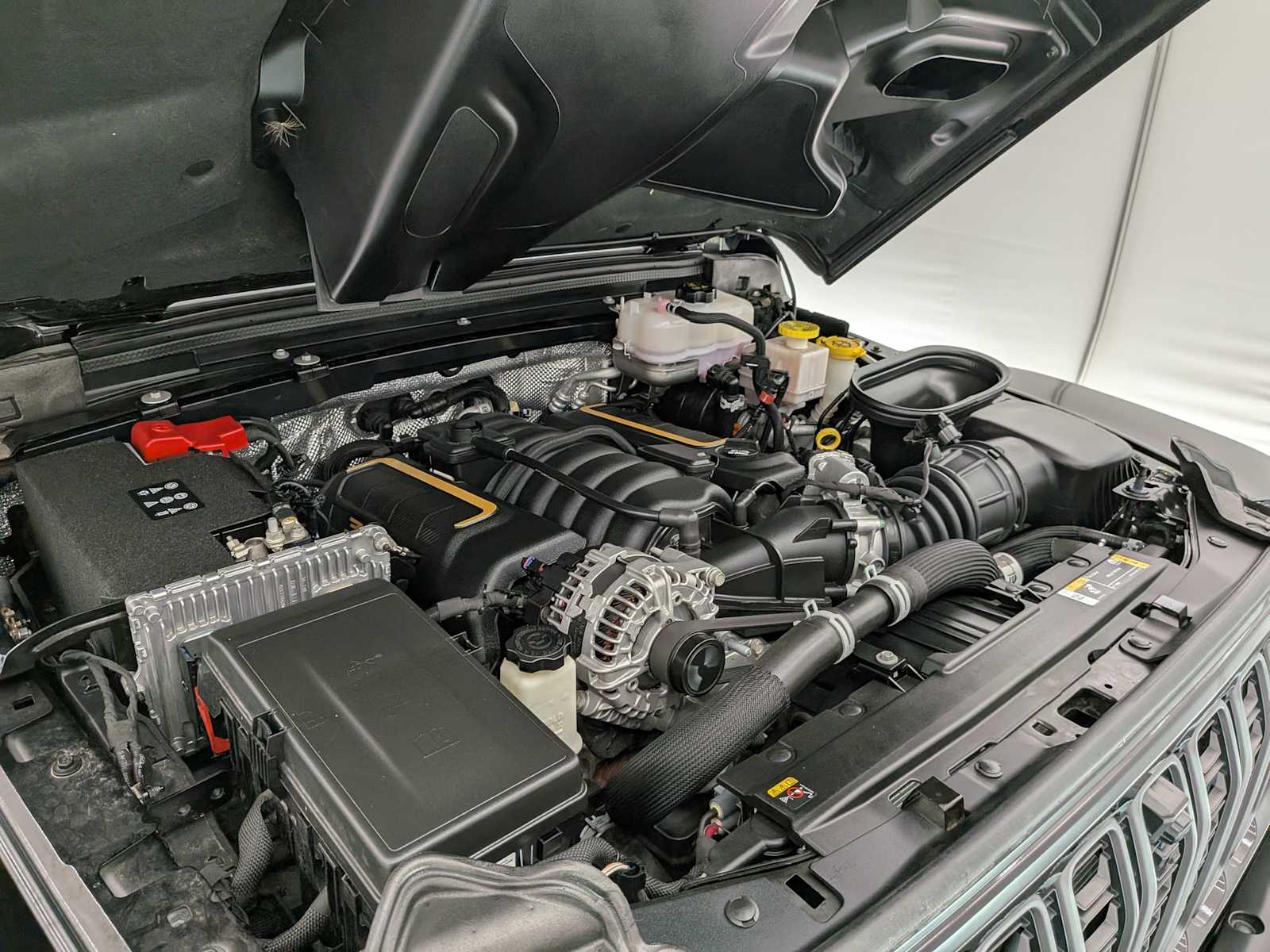 Thumbnail: 2024 Jeep Wrangler - 16