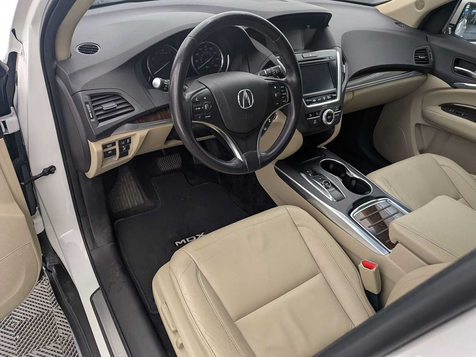 Thumbnail: 2018 Acura MDX - 2