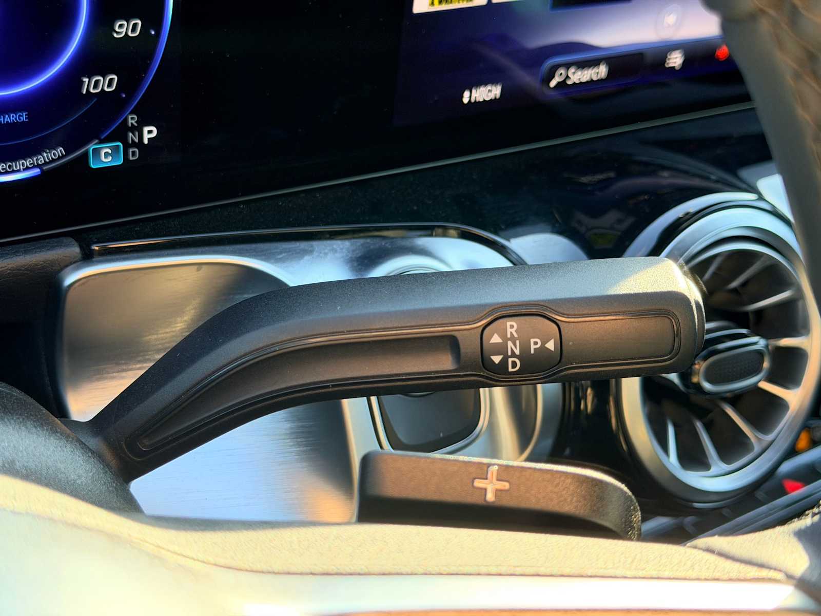 Thumbnail: 2024 Mercedes-Benz EQB - 30