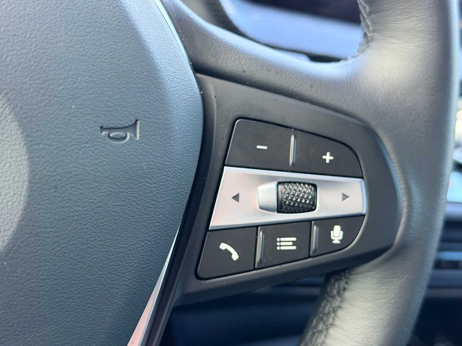 Thumbnail: 2024 BMW 2 Series - 25