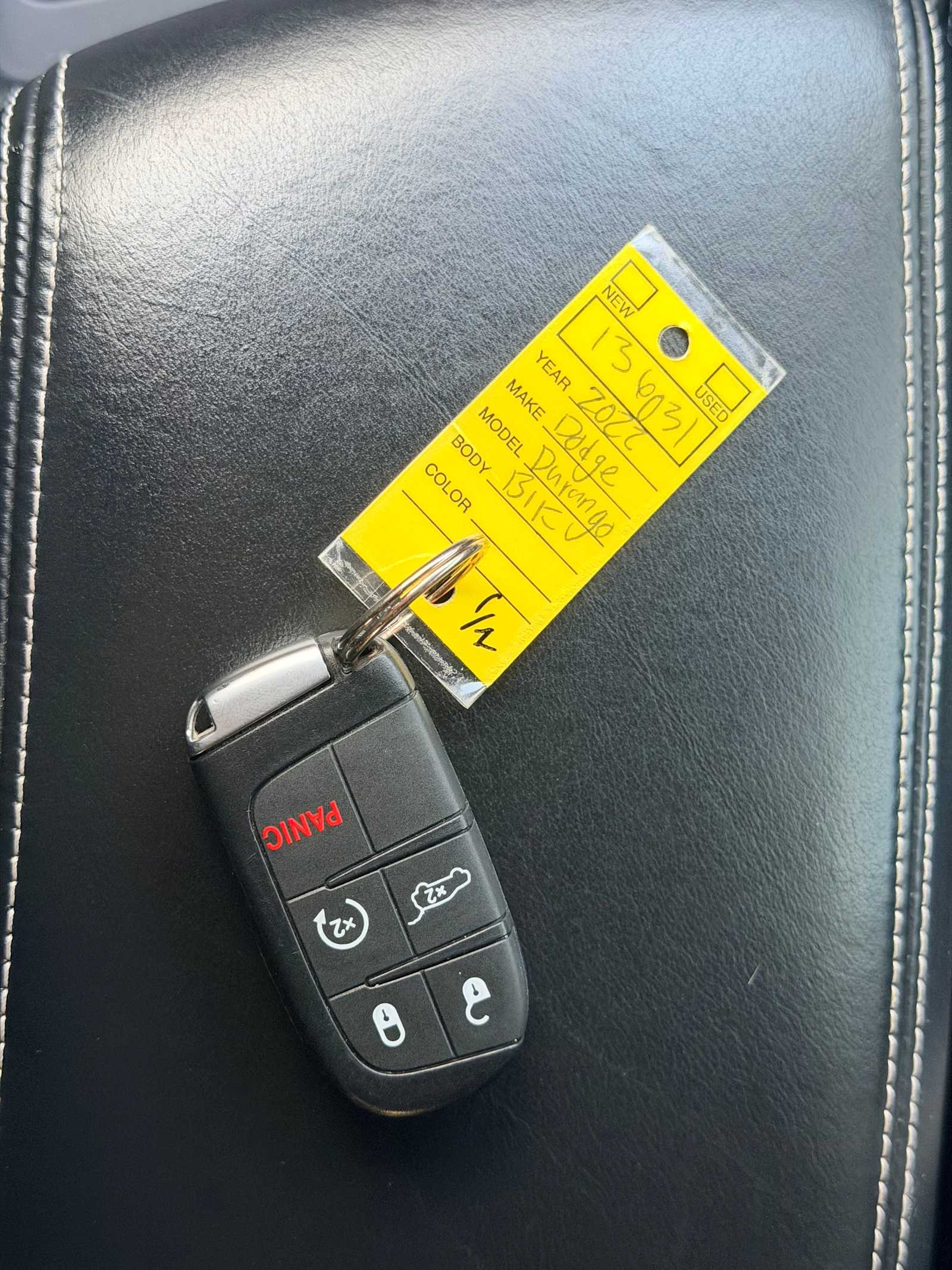 Thumbnail: 2022 Dodge Durango - 35