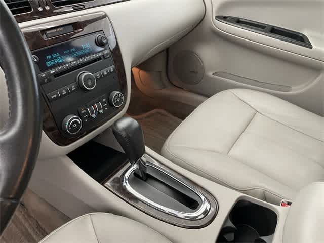 2012 Chevrolet Impala LTZ 17