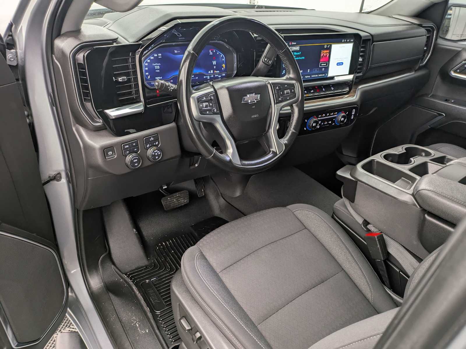 Thumbnail: 2023 Chevrolet Silverado 1500 - 2