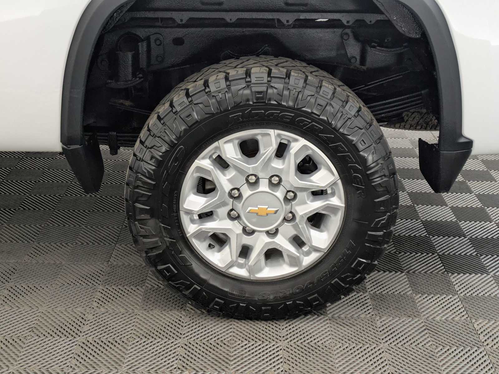 Thumbnail: 2021 Chevrolet Silverado 3500 - 16