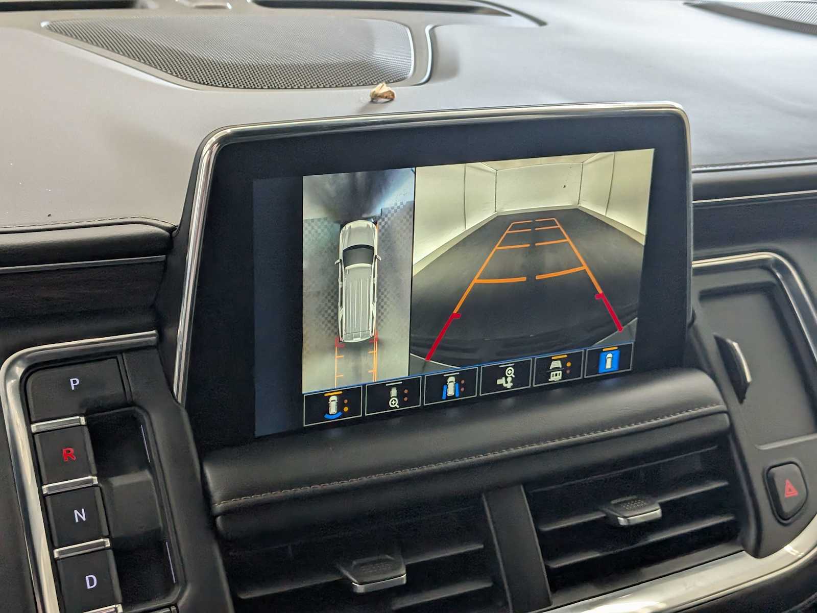 Thumbnail: 2023 Chevrolet Tahoe - 28